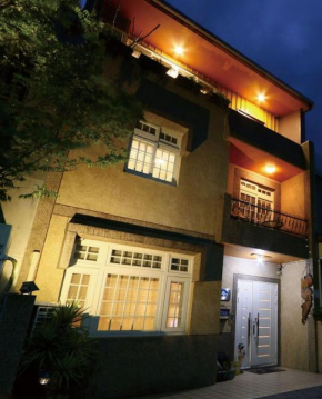 Отель Jiao Xi Yi Dou Hot Spring B&B  Jiaosi